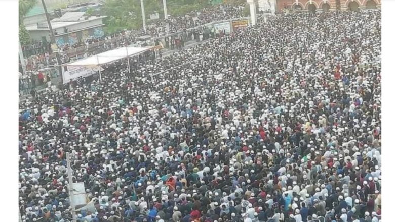 ফেনীর জয়নাল হাজারীর জানাযায় লাখো মানুষের ঢল