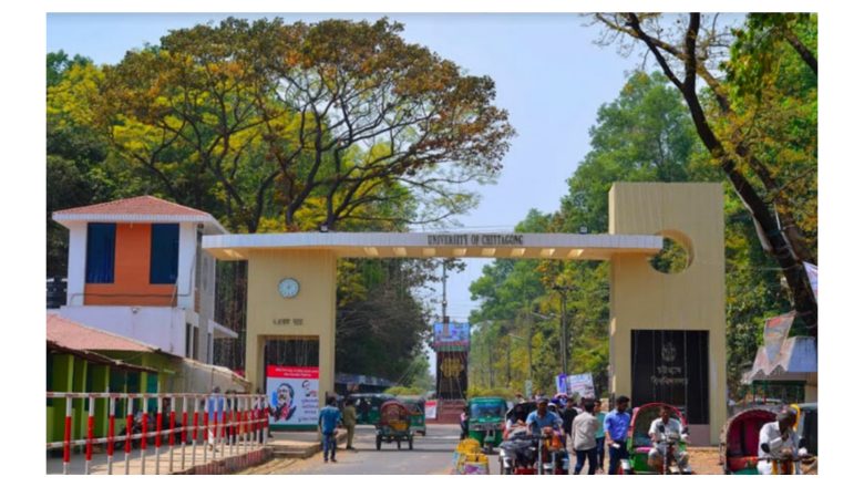 শহীদ মিনারে ফুল দেওয়া নিয়ে চবি ছাত্রলীগের দু’গ্রুপের মারামারি, আহত ২০