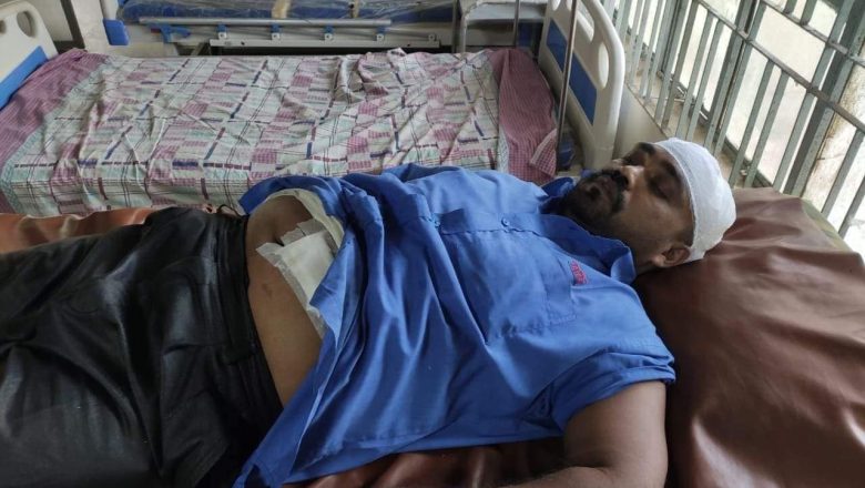 ফ্রিতে খাবার না পেয়ে চবি কর্মচারীর মাথা ফাটালেন ছাত্রলীগের ৩ কর্মী