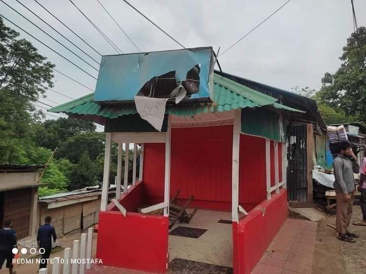 খাগড়াছড়িতে বিএনপি – আ’ লীগ সংঘর্ষ, ওয়াদুদ ভুঁইয়ার বাড়িতে হামলা