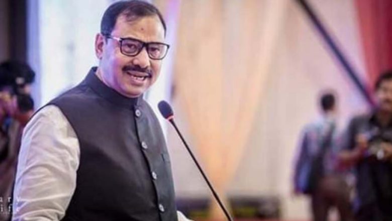 অযৌক্তিক ইস্যু সৃষ্টি করে একটি মহল সরকারকে হুমকি-ধমকি দিচ্ছে : আ জ ম নাসির