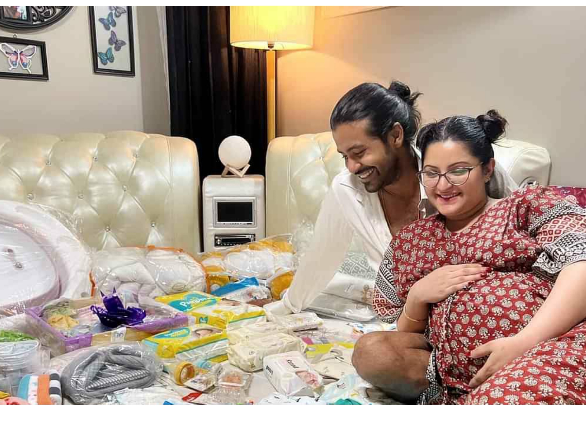 ছেলে সন্তানের মা হয়েছেন পরীমনি