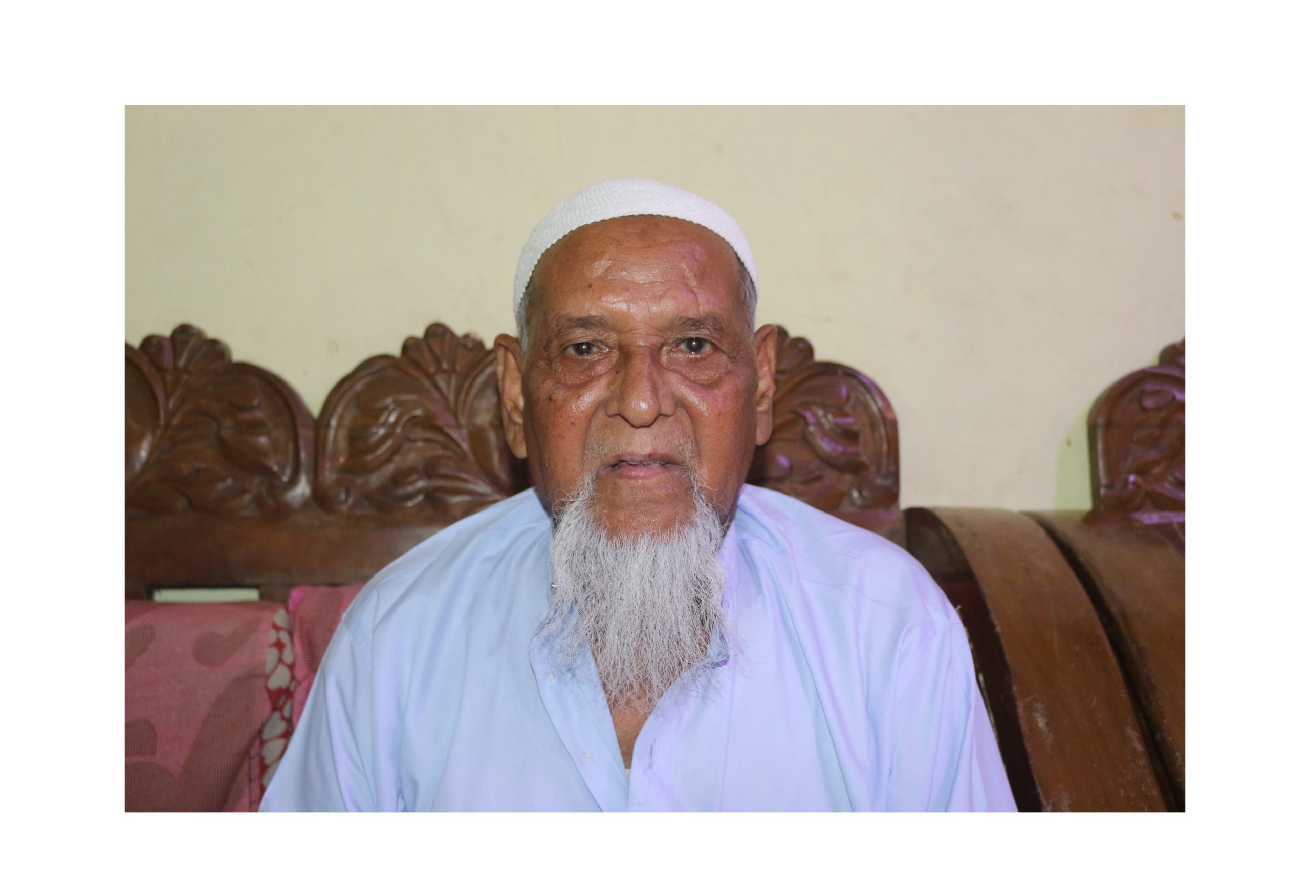 হাটহাজারীতে সন্তানদের বিরুদ্ধে বৃদ্ধ বাবাকে পিটিয়ে বাড়ি থেকে বের করে দেয়ার অভিযোগ