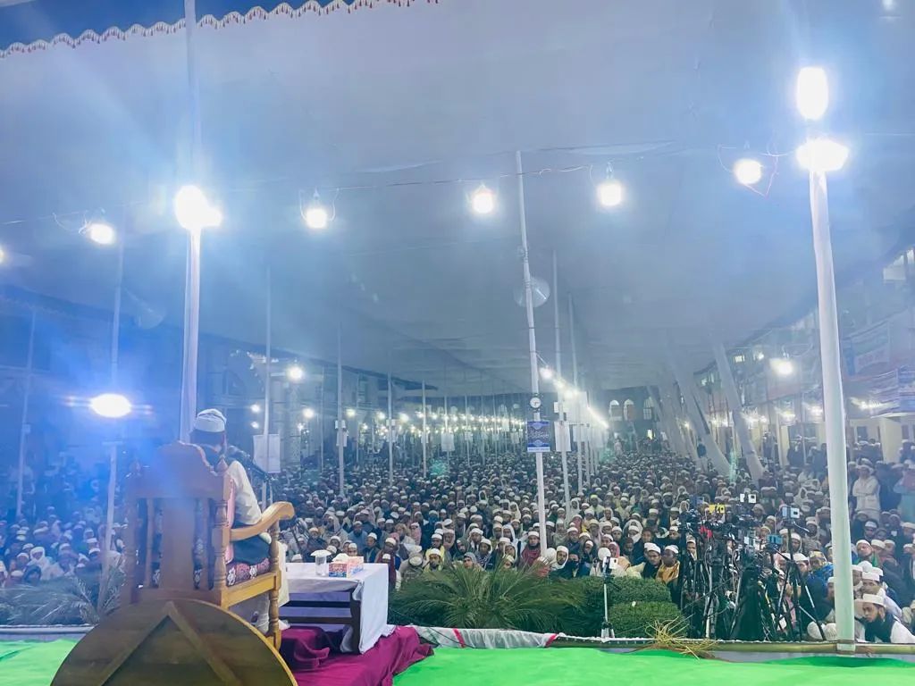 ঐতিহ্যবাহী বাবুনগর মাদ্রাসার শতবার্ষিকী সম্মেলন সম্পন্ন