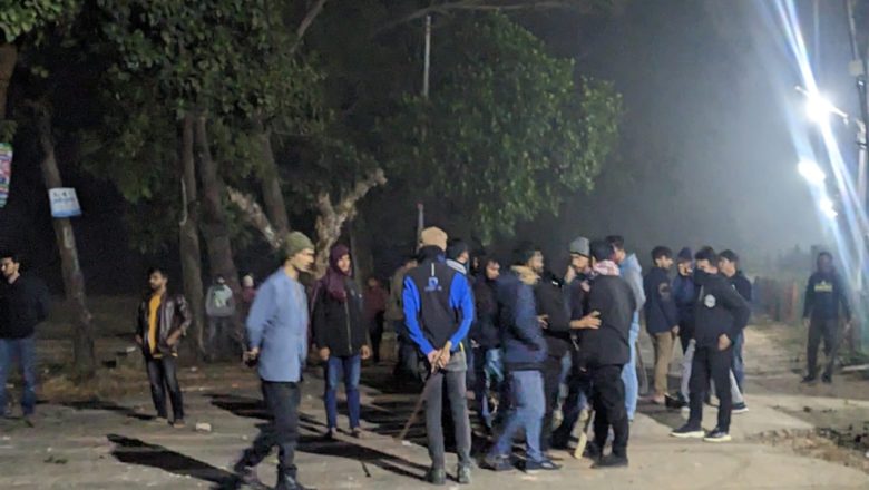 চবিতে ছাত্রলীগের দু’গ্রুপের ফের সংঘর্ষ, প্রক্টরসহ আহত ৯