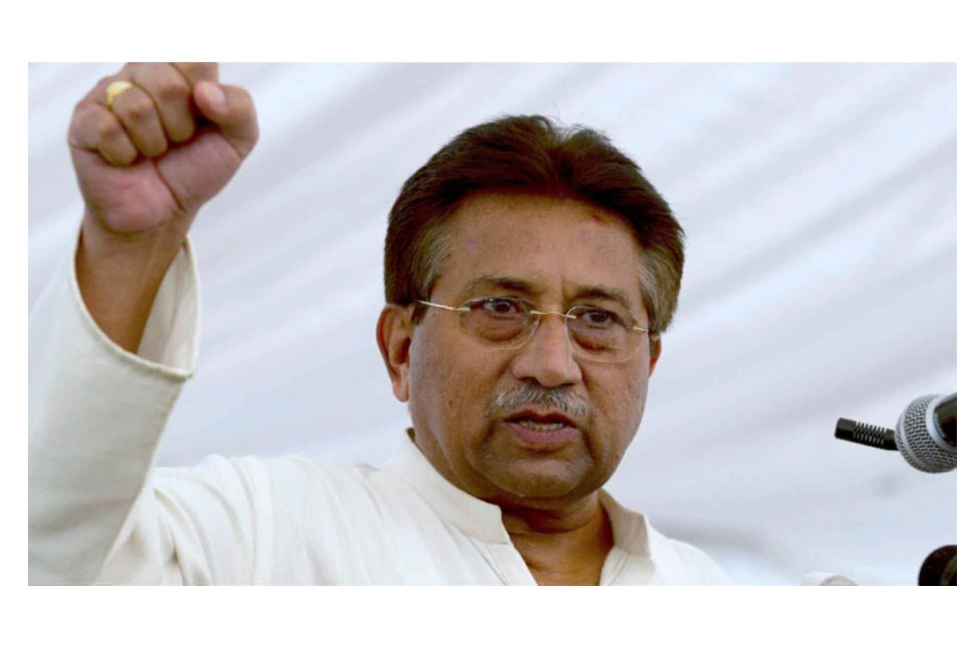 জেনারেল পারভেজ মোশাররফ মারা গেছেন