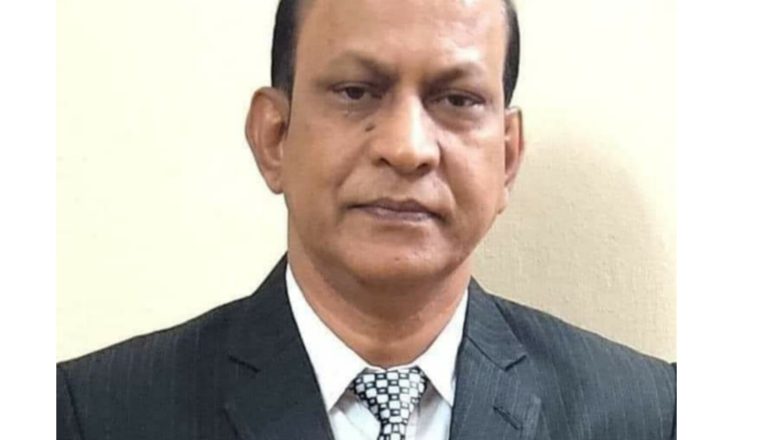 নাজিরহাট পৌরসভা নির্বাচনে নৌকার মাঝি  এ কে জাহেদ চৌধুরী