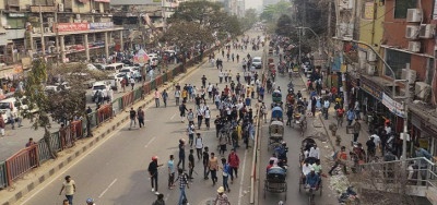 ঢাকার সায়েন্স ল্যাবে তিন কলেজের শিক্ষার্থীদের মধ্যে সংঘর্ষ