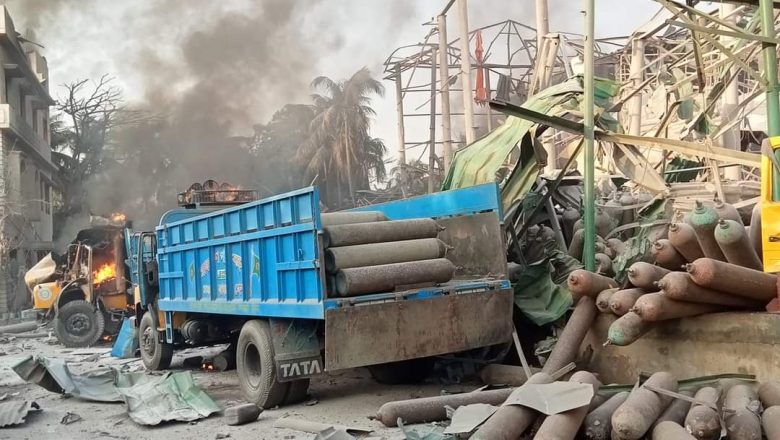 সীতাকুণ্ডের অক্সিজেন প্লান্ট দূর্ঘটনায় লাশের সংখ্যা বেড়ে ৭,সেদিন যা  ঘটেছিল