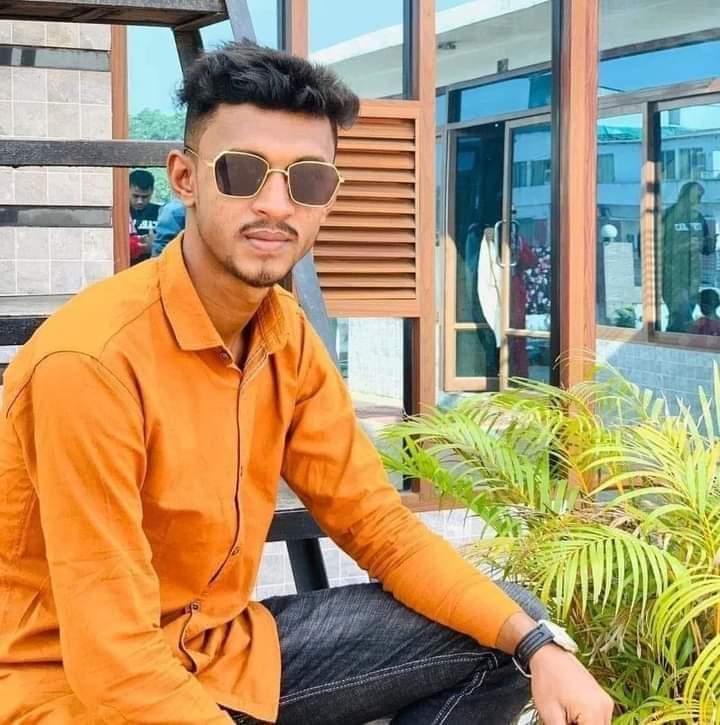 ফটিকছড়িতে আম পাড়তে গিয়ে যুবকের মৃত্যু