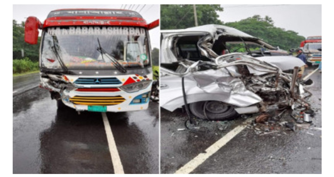 হাটহাজারীতে বাস-মাইক্রো মুখোমুখি সংঘর্ষে আহত ৫