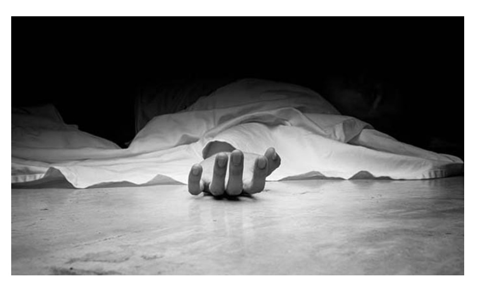 খুলশীতে প্রবাসী স্ত্রীর সাথে অভিমান করে স্বামীর আত্মহত্যা