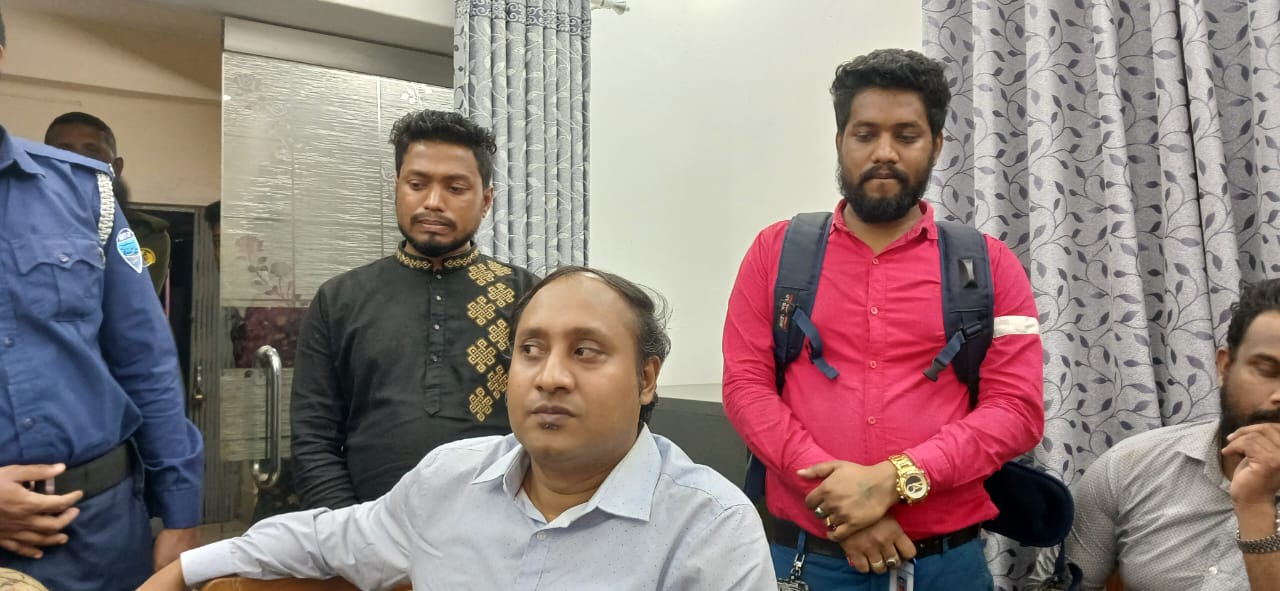 ফটিকছড়িতে ২ ভুয়া চিকিৎসকের একমাস কারাদণ্ড