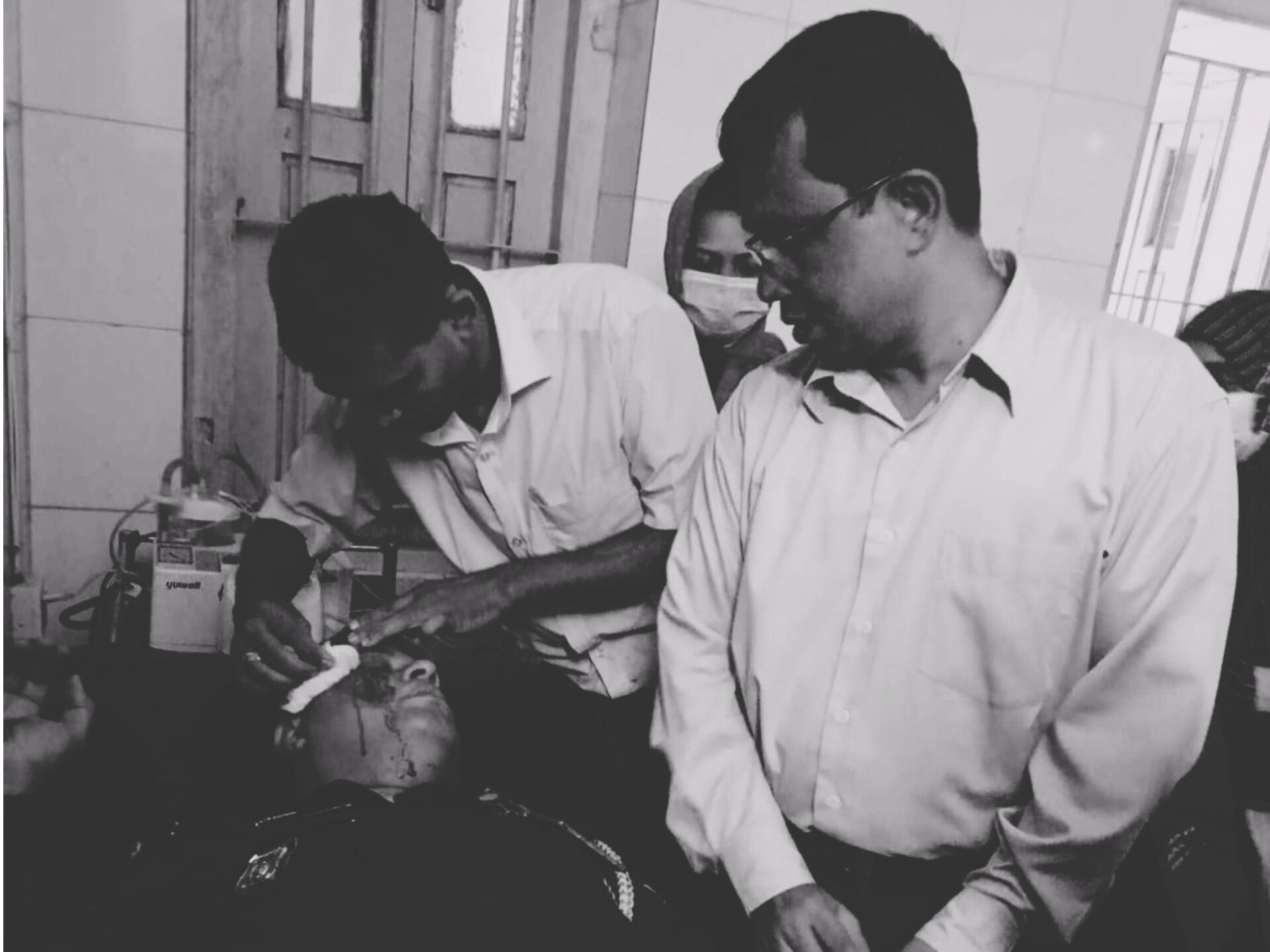 আনোয়ারায় যুবদলের হামলায় পুলিশের ওসি আহত