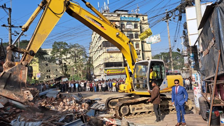 লালদিঘীর পরীর পাহাড়ে দ্বিতীয় দফা অভিযান, দখলমুক্ত হলো ৮ শতক ভূমি