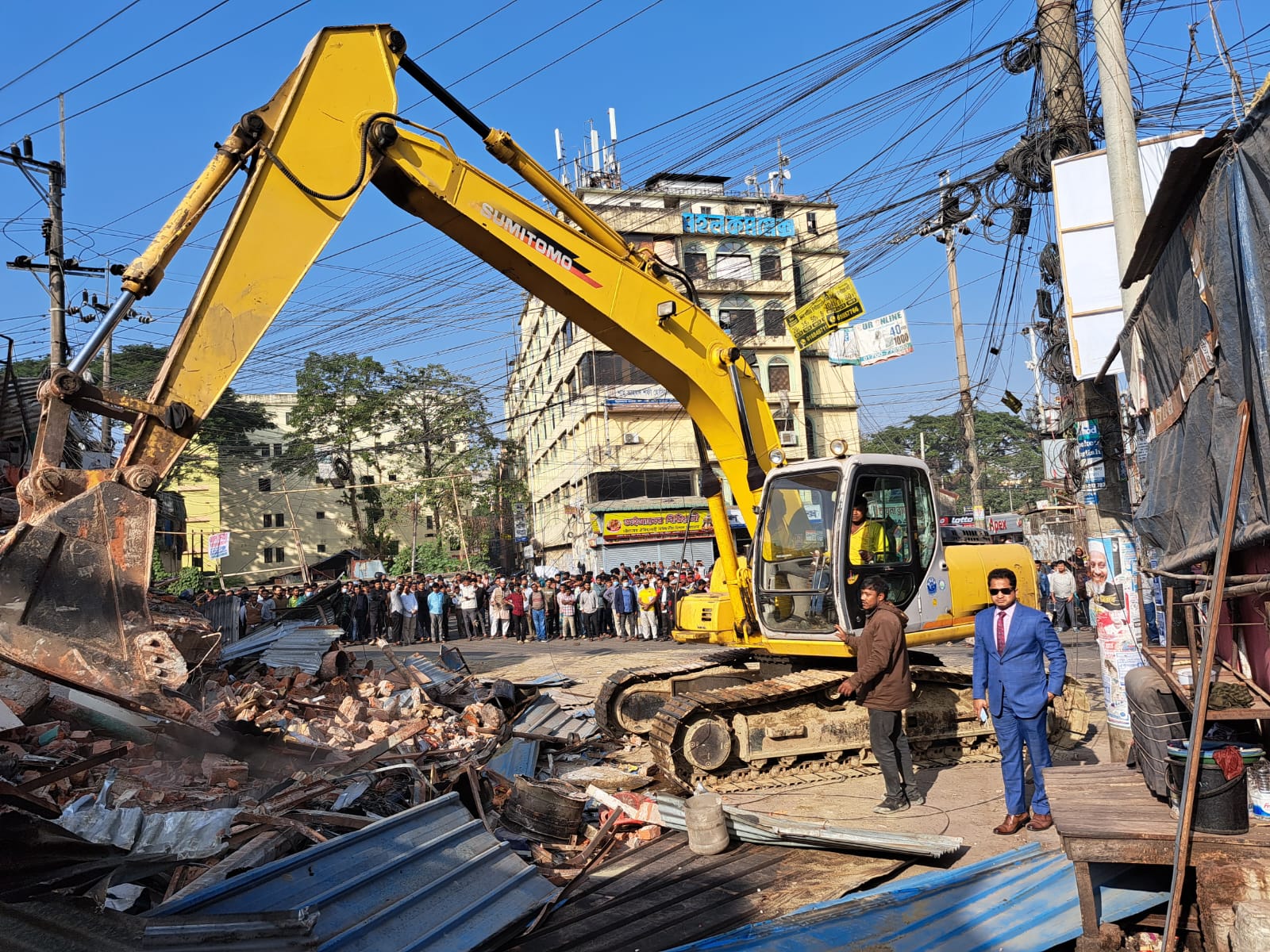 লালদিঘীর পরীর পাহাড়ে দ্বিতীয় দফা অভিযান, দখলমুক্ত হলো ৮ শতক ভূমি