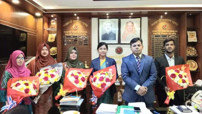 ফটিকছড়িতে বিসিএস’এ ৫ সুপারিশপ্রাপ্তকে ইউএনও’র ফুলেল শুভেচ্ছা