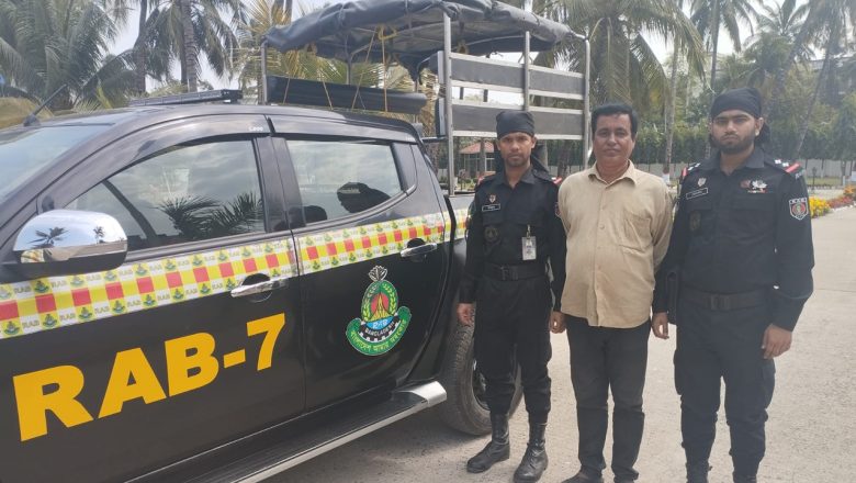 ২৭ বছর পলাতক থাকা দন্ডপ্রাপ্ত আসামি কোতোয়ালীতে গ্রেফতার