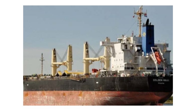 সোমালিয়ায় জিম্মি জাহাজকে ছায়ার মতো অনুসরণ করছে ইইউ’র যুদ্ধজাহাজ