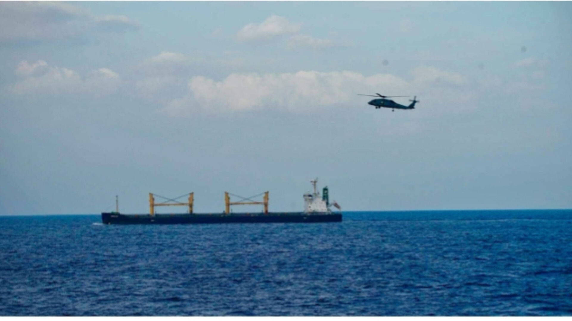 আবারও অজানা গন্তব্যে এমভি আব্দুল্লাহ, জিম্মি উদ্ধারে এবার ভারতের প্রচেষ্টার দাবি