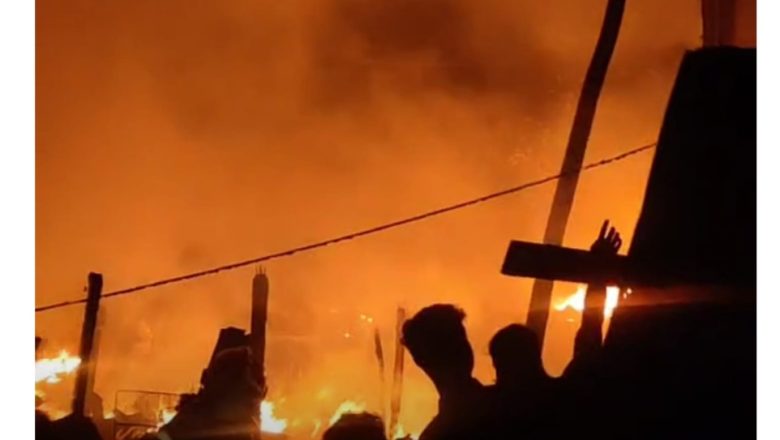 কর্ণফুলীতে মশার কয়েলের আগুনে বসতবাড়ি পুড়ে ছাই