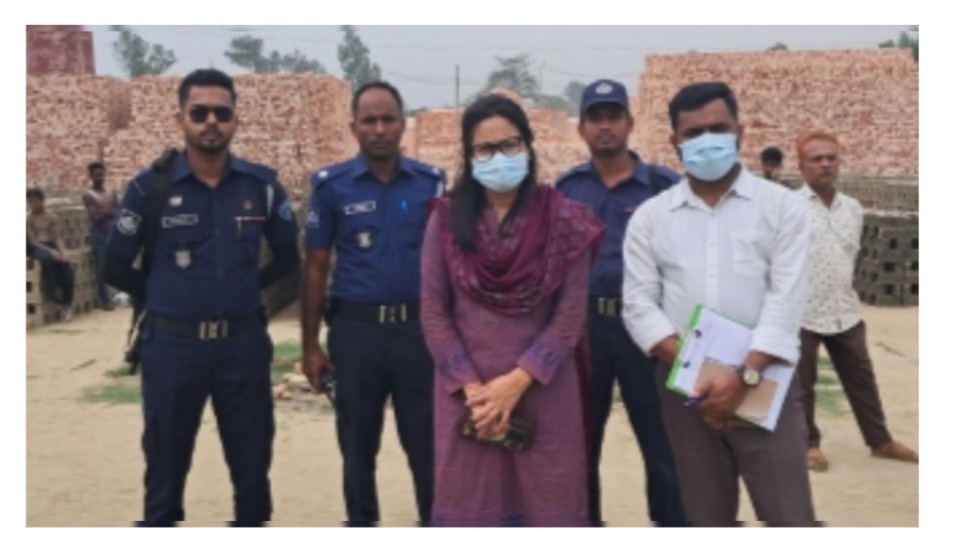 চন্দনাইশে ইটভাটায় অভিযান, লাখ টাকা জরিমানা