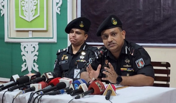 অস্ত্র উদ্ধার ও অপরাধীদের ধরতে পাহাড়ে সাঁড়াশি অভিযান চালাবে র‍্যাব