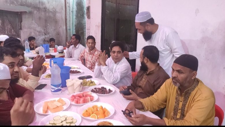 রোসাংগিরীতে আওয়ামী যুবলীগ ও স্বেচ্ছাসেলীগসহ অঙ্গসংগঠনের ইফতার মাহফিল অনুষ্ঠিত