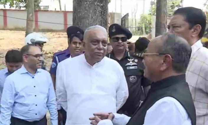 কেএনএফ’র বিরুদ্ধে সাঁড়াশি অভিযানের ঘোষণা স্বরাষ্ট্রমন্ত্রীর