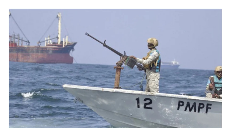 মুক্তিপণ নিয়ে তীরে উঠেই সোমালি  ৮ জলদস্যু গ্রেপ্তার