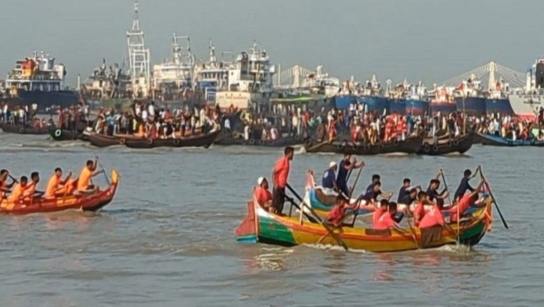 কর্ণফুলীতে  সাম্পান খেলায় চ্যাম্পিয়ন তারেক মাঝি