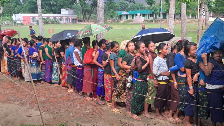 বান্দরবানে শান্তিপূর্ণ ভোট গ্রহণ চলছে