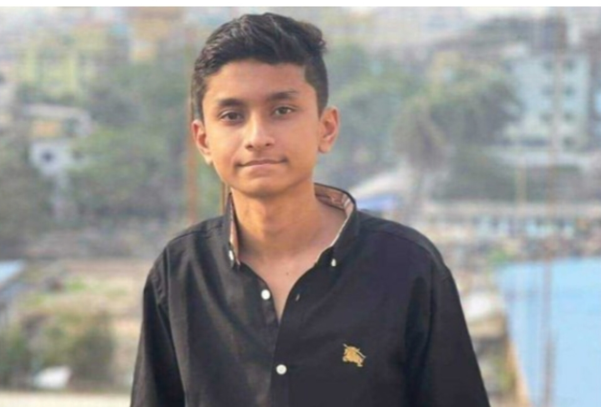 মহসিন স্কুল ছাত্রের প্রাণ গেলো চবির ঝর্ণায়