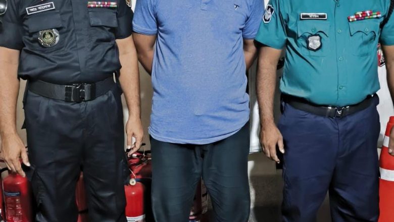 চট্টগ্রামে ছাত্রজনতার উপর হামলাকারী যুবলীগ ক্যাডার সাদ্দাম গ্রেফতার