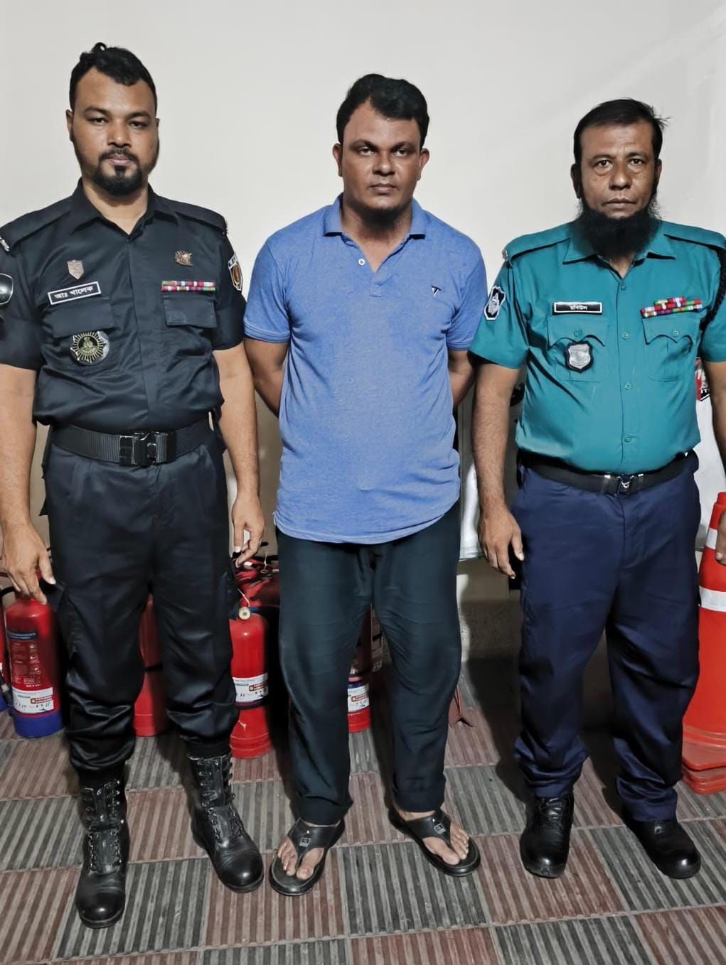 চট্টগ্রামে ছাত্রজনতার উপর হামলাকারী যুবলীগ ক্যাডার সাদ্দাম গ্রেফতার