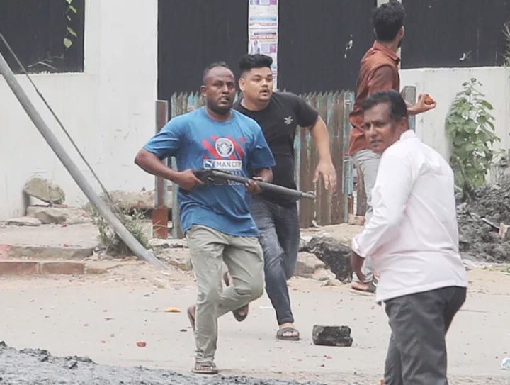 চান্দগাঁওয়ের অস্ত্রধারী সেই ক্যাডার গ্রেফতার