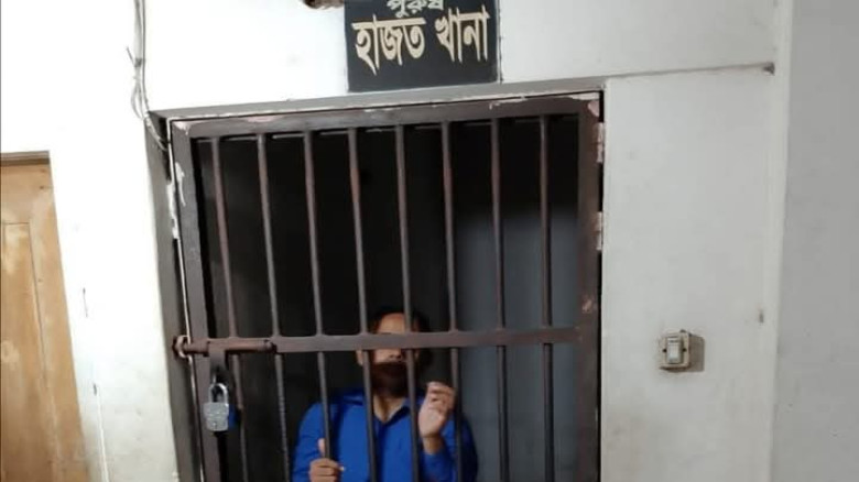 মিরসরাইয়ে কারখানায় হামলা ও ২০ লাখ টাকা চাঁদাবাজি মামলায় যুবদল নেতা সোহাগ গ্রেপ্তার