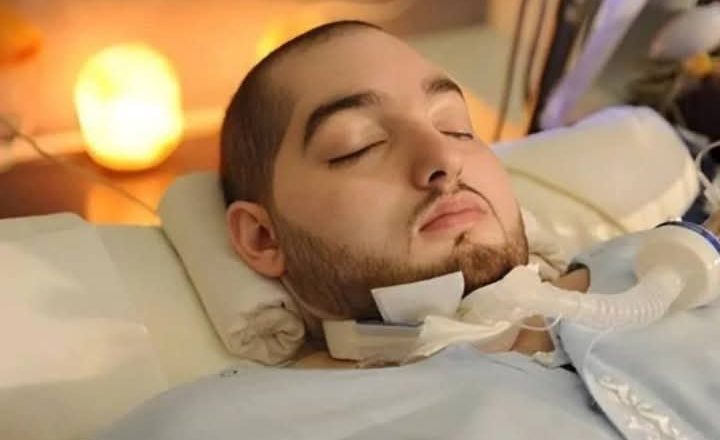 দীর্ঘ দুই দশক কোমায় থাকার পর চিরনিদ্রায় ‘ঘুমন্ত রাজপুত্র’ প্রিন্স আল-ওয়ালিদ