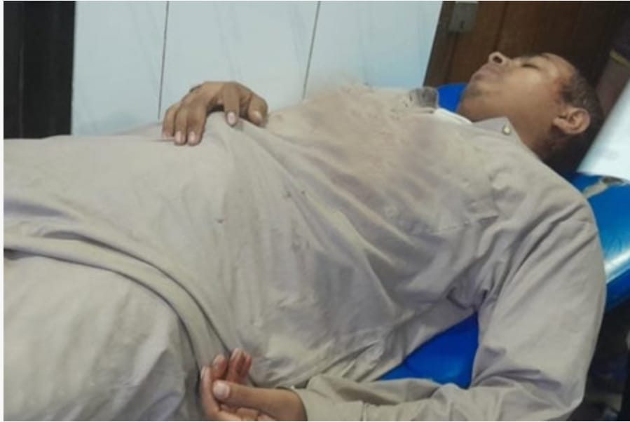 চাঁদা দাবির প্রতিবাদ করায় ইসলামী যুব আন্দোলন নেতার ওপর হামলা