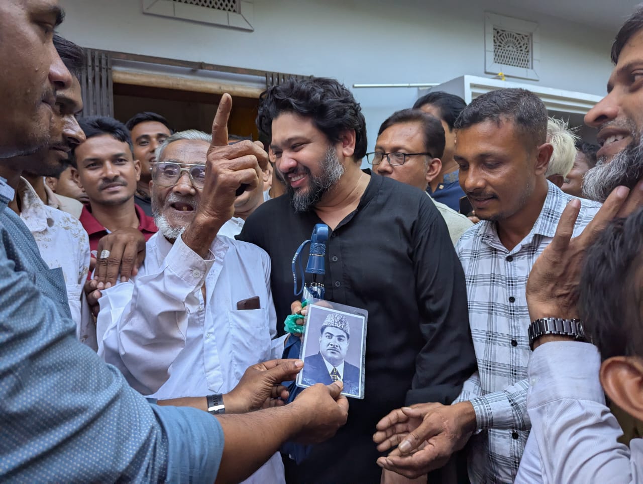 আসন্ন নির্বাচনে হাড্ডি-হাড্ডি লড়াই হবে: হুমাম কাদের চৌধুরী