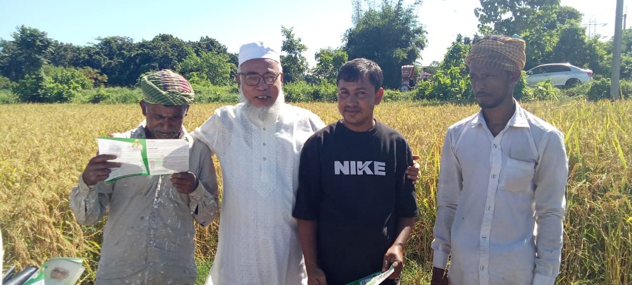 ফটিকছড়িতে কৃষক-শ্রমিকের মাঝে নুরুল আমিনের মতবিনিময় ও গণসংযোগ