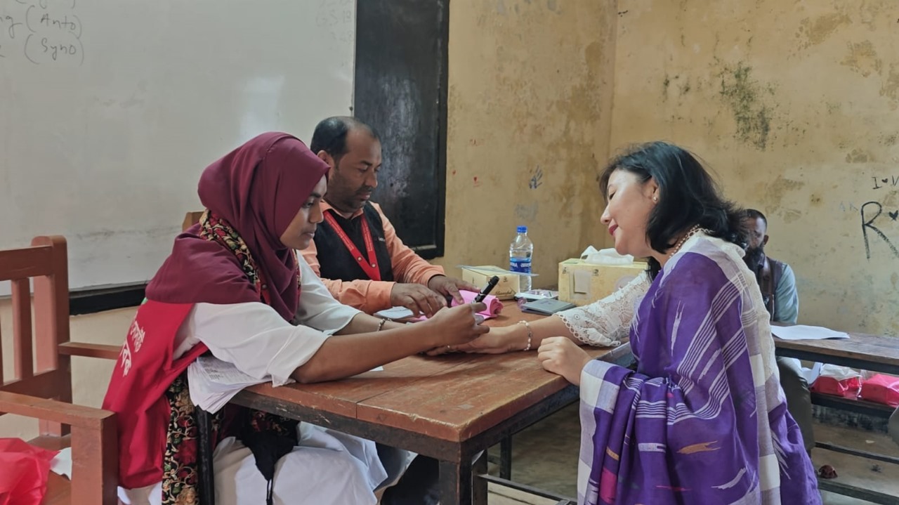 খাগড়াছড়িতে রেড ক্রিসেন্ট ইউনিটের ভোট গ্রহণ শুরু