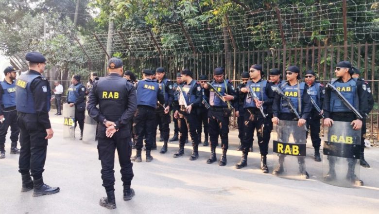 মানবতাবিরোধী অপরাধের দায়ে ট্রাইব্যুনালে ১৩ সেনা কর্মকর্তা