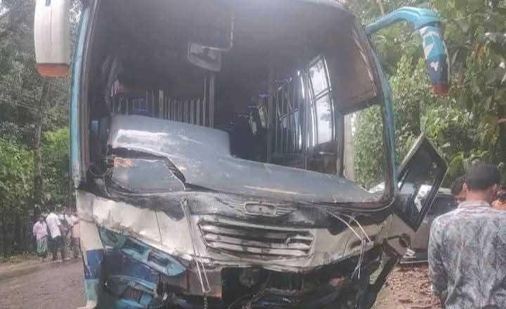 চকরিয়ায় মর্মান্তিক সড়ক দুর্ঘটনায় একই পরিবারের ৫ জন নিহত