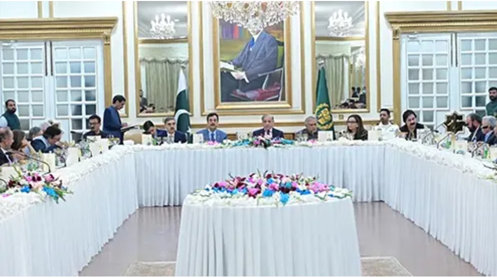 পাকিস্তানে ২৭তম সংশোধনী নিয়ে রাজনৈতিক টানাপোড়েন