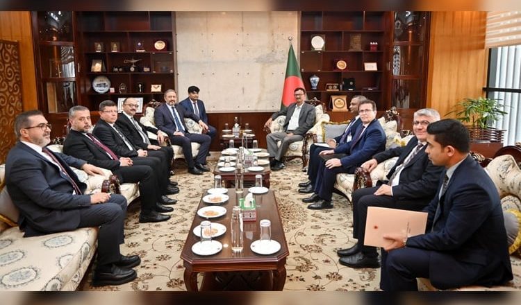 বাংলাদেশ–তুরস্কের সম্পর্ক আরও জোরদারের আহ্বান পররাষ্ট্র উপদেষ্টার