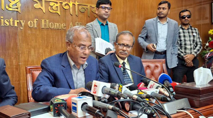 হাদি হত্যাকাণ্ডে জড়িত কাউকে ছাড় দেওয়া হবে না: স্বরাষ্ট্র উপদেষ্টা