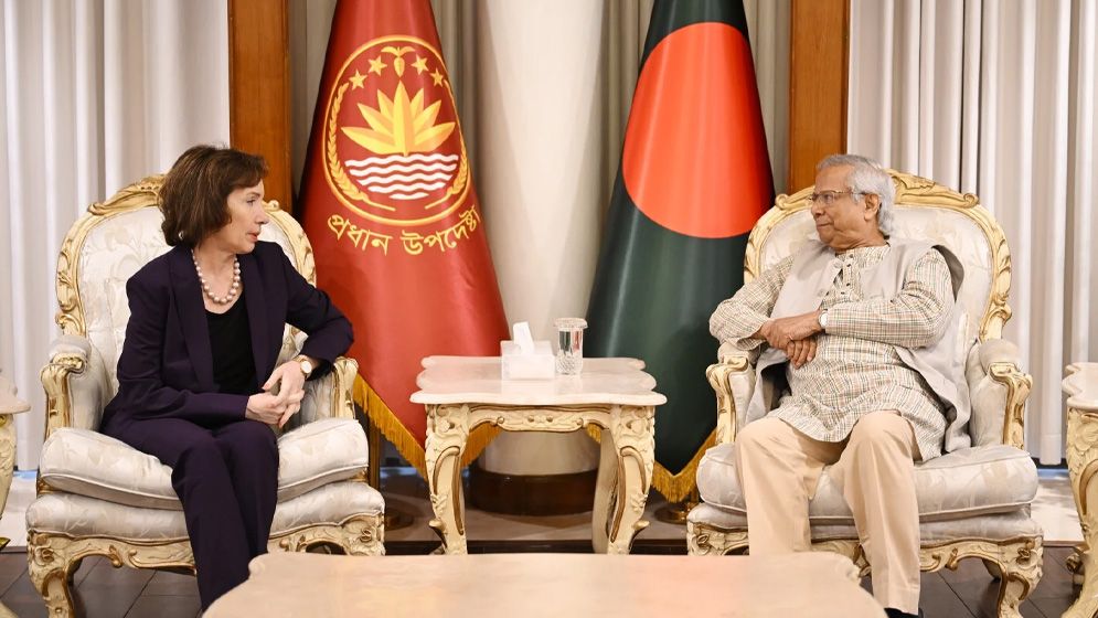 আসন্ন নির্বাচন আয়োজনে ‘আমরা পুরোপুরি প্রস্তুত’: প্রধান উপদেষ্টা