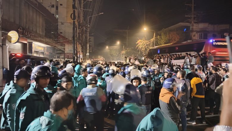 চট্টগ্রামে ভারতীয় সহকারী হাই কমিশনারের বাস ভবনে হামলা, আটক ১২