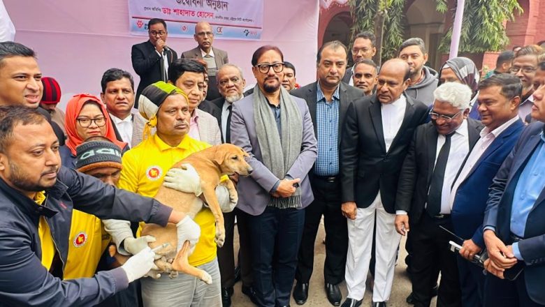 ১৫ হাজার কুকুরকে ভ্যাক্সিন দিয়ে চট্টগ্রামকে জলাতঙ্কমুক্ত করা হবে: চসিক মেয়র